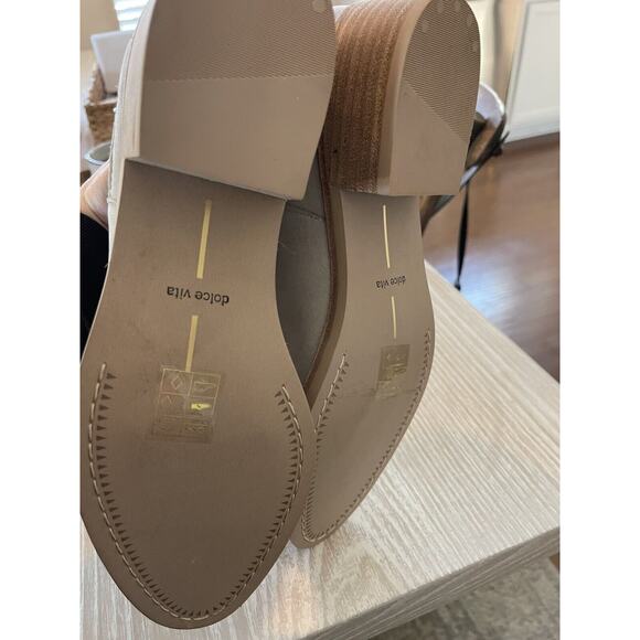 New Dolce Vita Womens Towne Leather Chelsea‎ Boot Booties Gray Almond Toe Size 9 - Picture 3 of 4